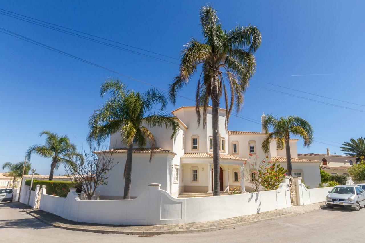 Hébergement de vacances Casa Clementina *